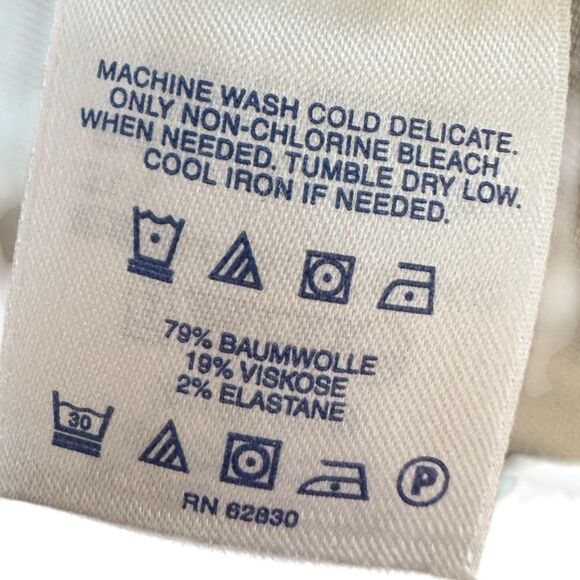 Lands End Floral Mid-Rise Straight Leg Crop Pants. Size 4. Garden whimsical EUC - Picture 7 of 7